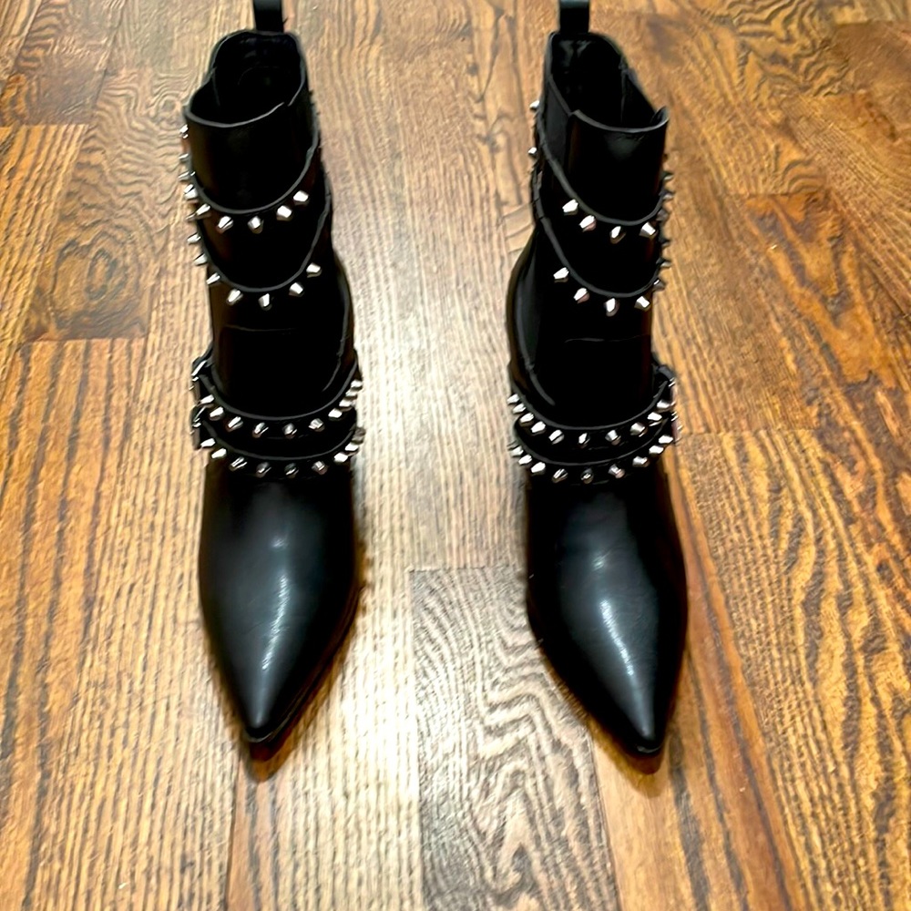 Black Kendall and Kylie studded boots